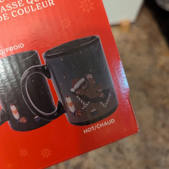 Holiday Time Color-Changing Mug - Gingerbread Man Design - Picture 2 of 4